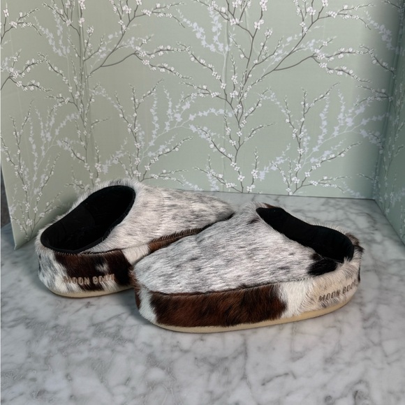 Moon Boots - Picture 3 of 12